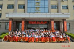 盛宏迎来全国第157批骨病顽疾谢恩者——八旬老人二次书写《希山格言》行书长